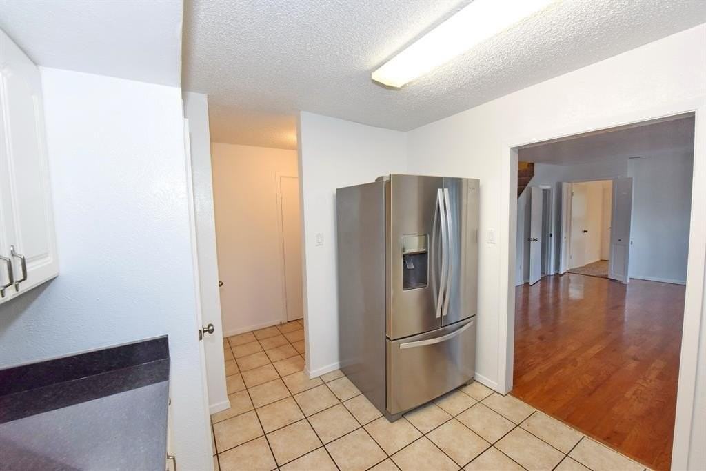 4033 Gilbert Ave #210 - Photo 4 of 37