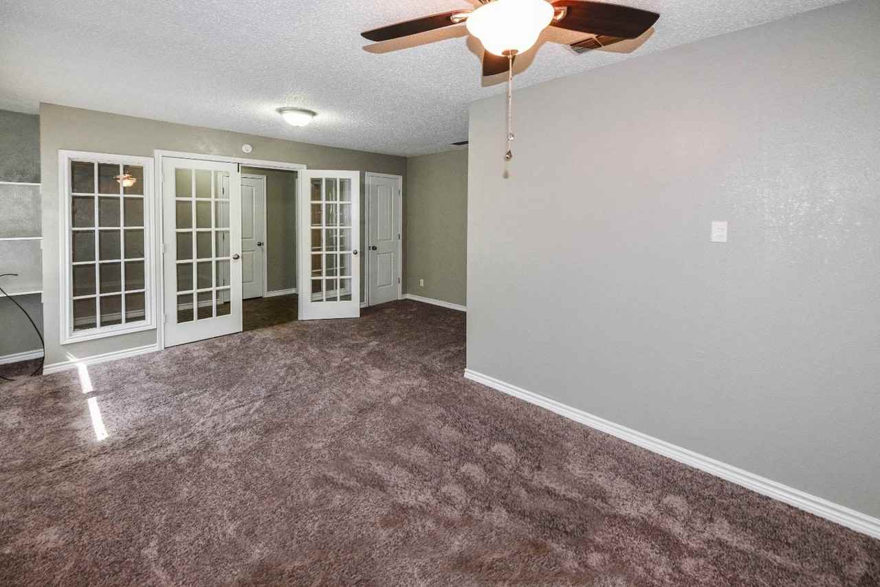 1307 Linda Spur - Photo 6 of 22