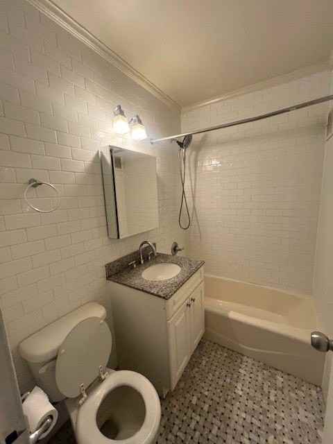 3615 Oxford Ave #7E - Photo 6 of 7