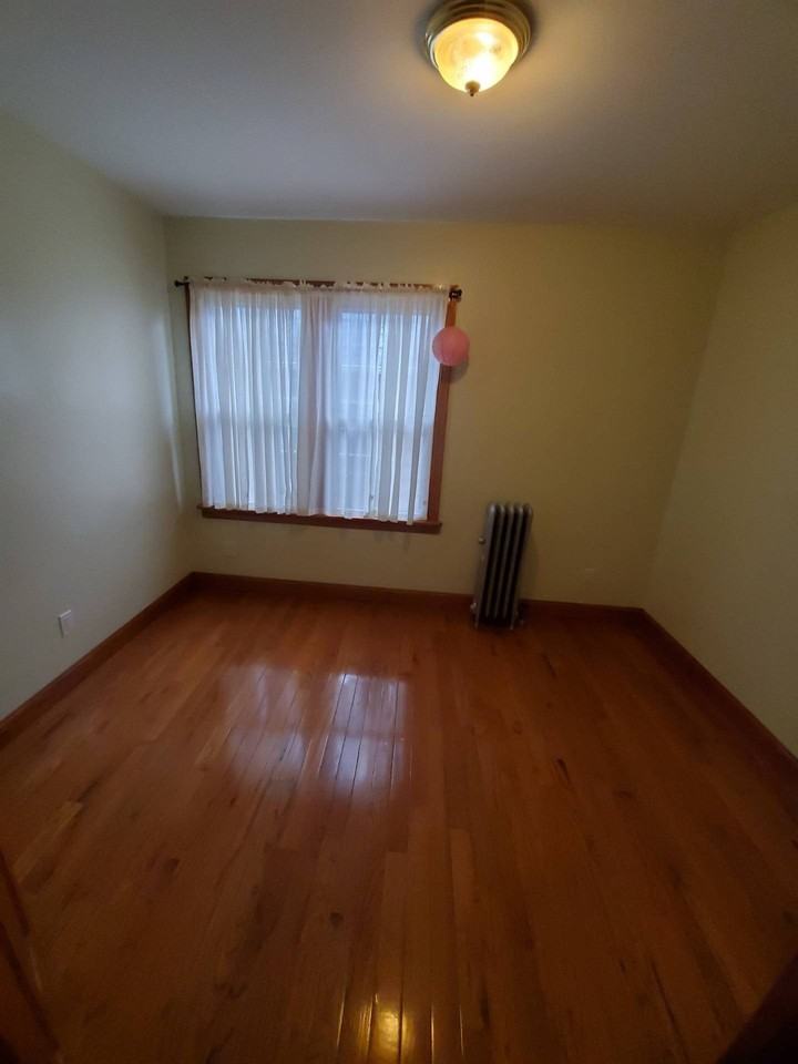 3948 65th St - Photo 7 of 12