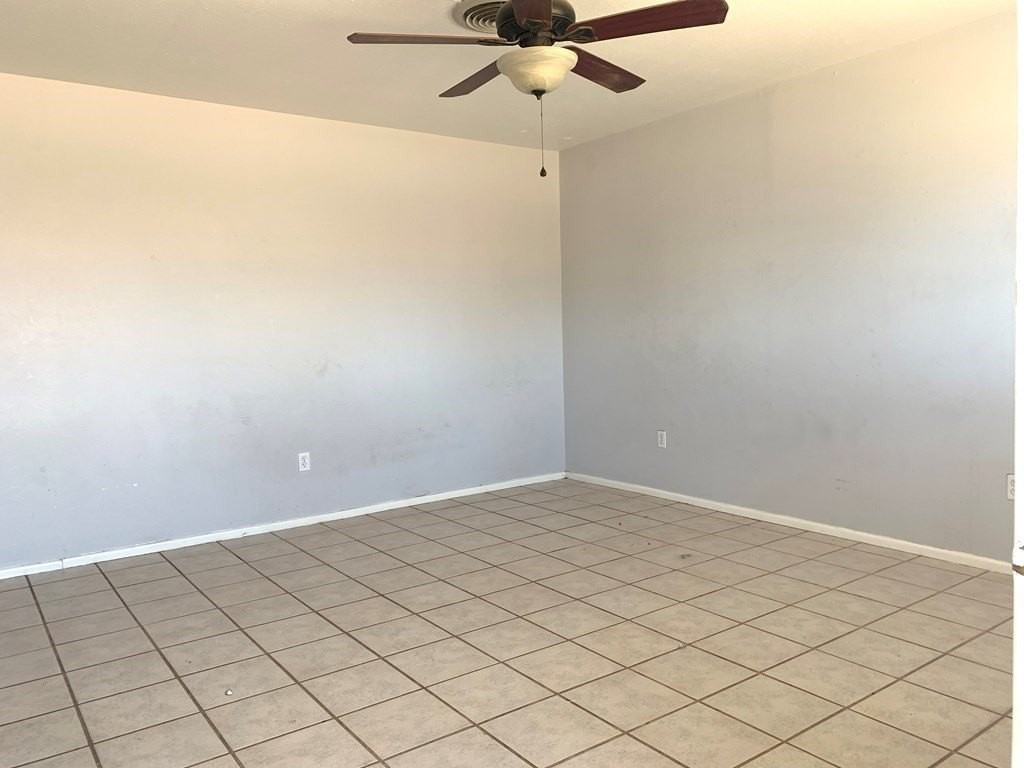 1804 Cord St - Photo 3 of 5