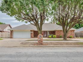 12414 S Villa Ave - Photo 1 of 1