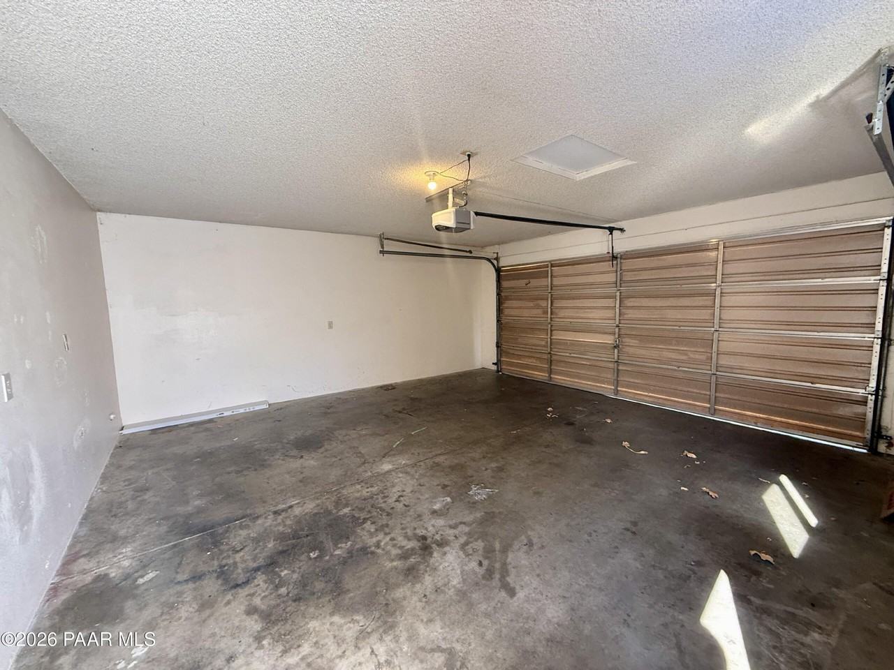 350 Rim Rock Cir #2 - Photo 3 of 14