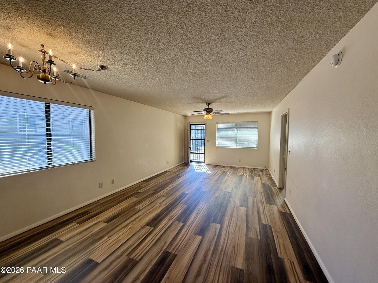 350 Rim Rock Cir #2 - Photo 6 of 14