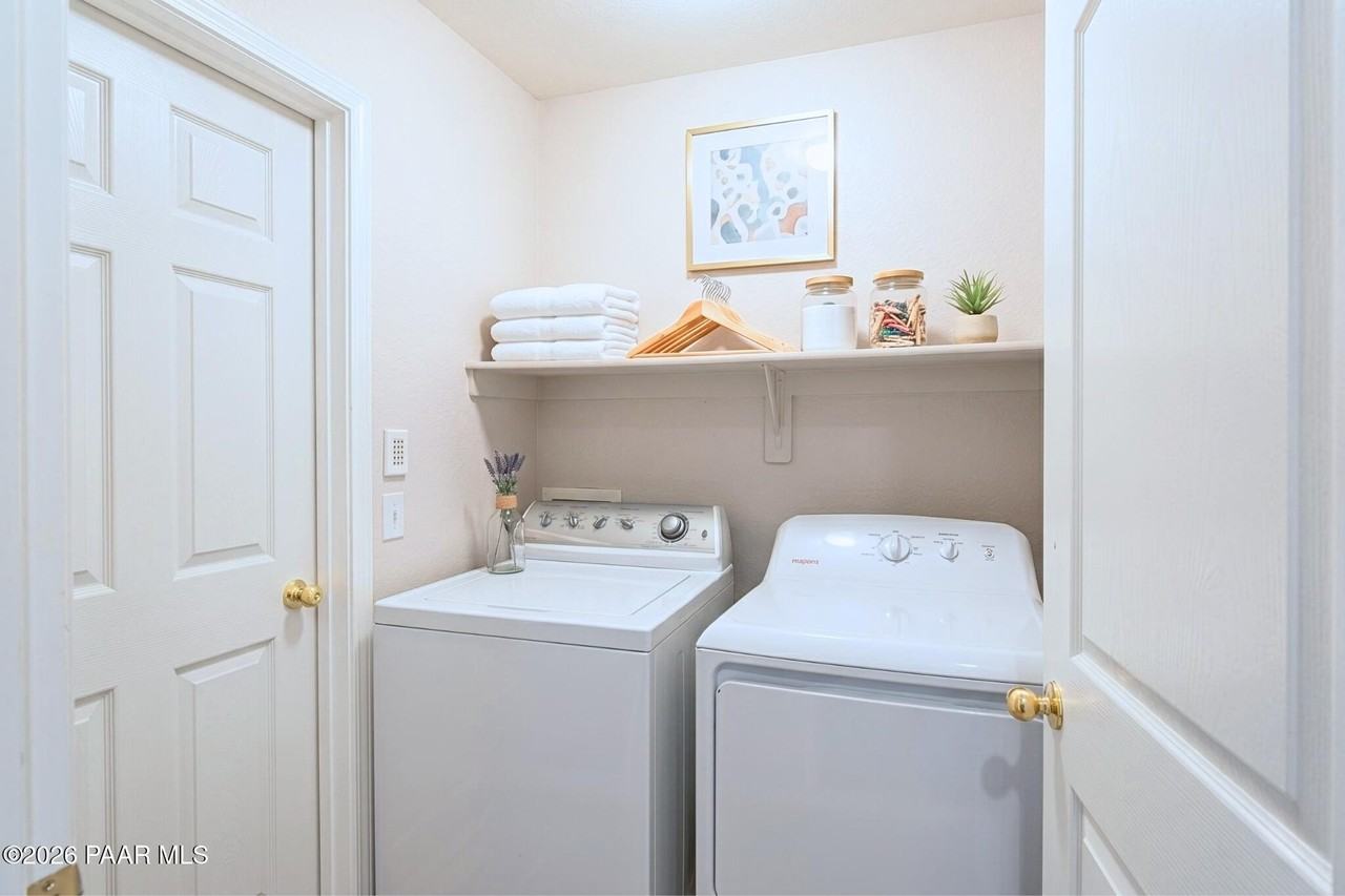 4544 W Rose Mist Way - Photo 4 of 9