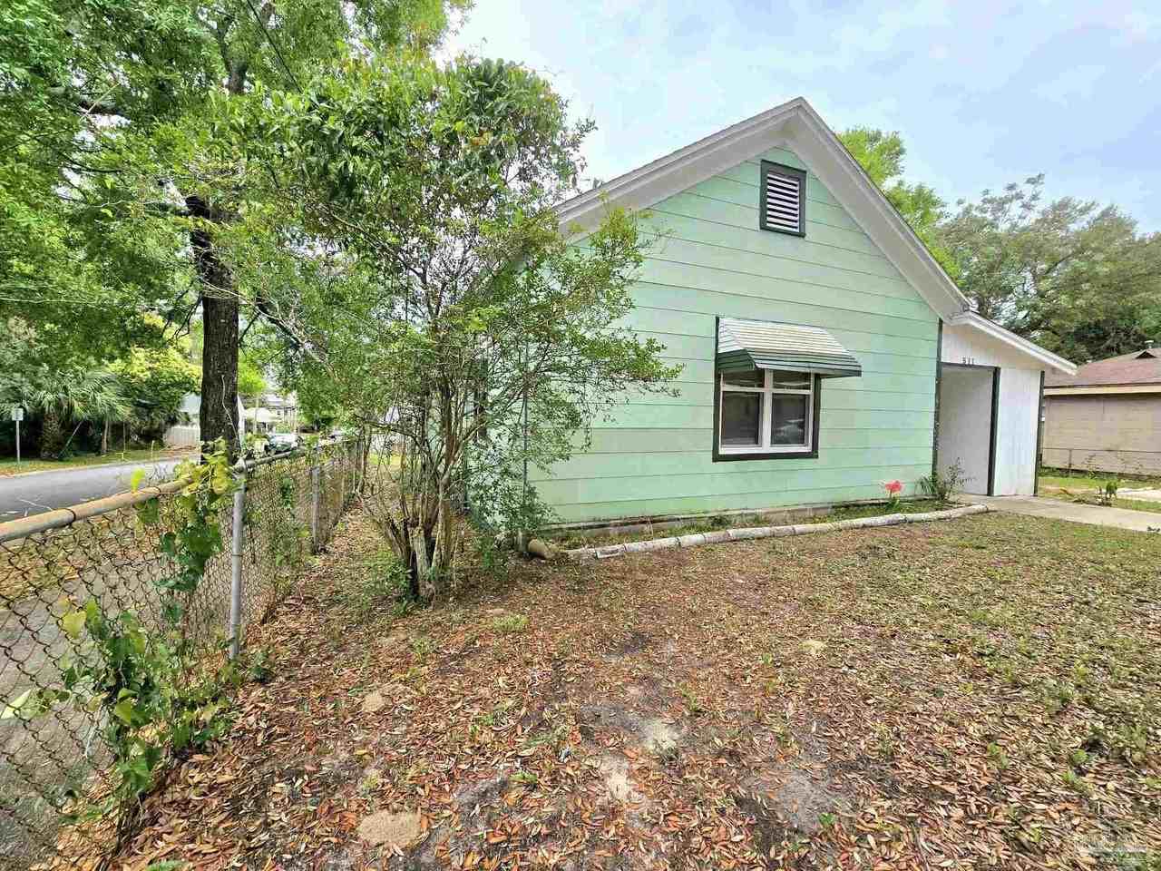 511 E La Rua St - Photo 2 of 19
