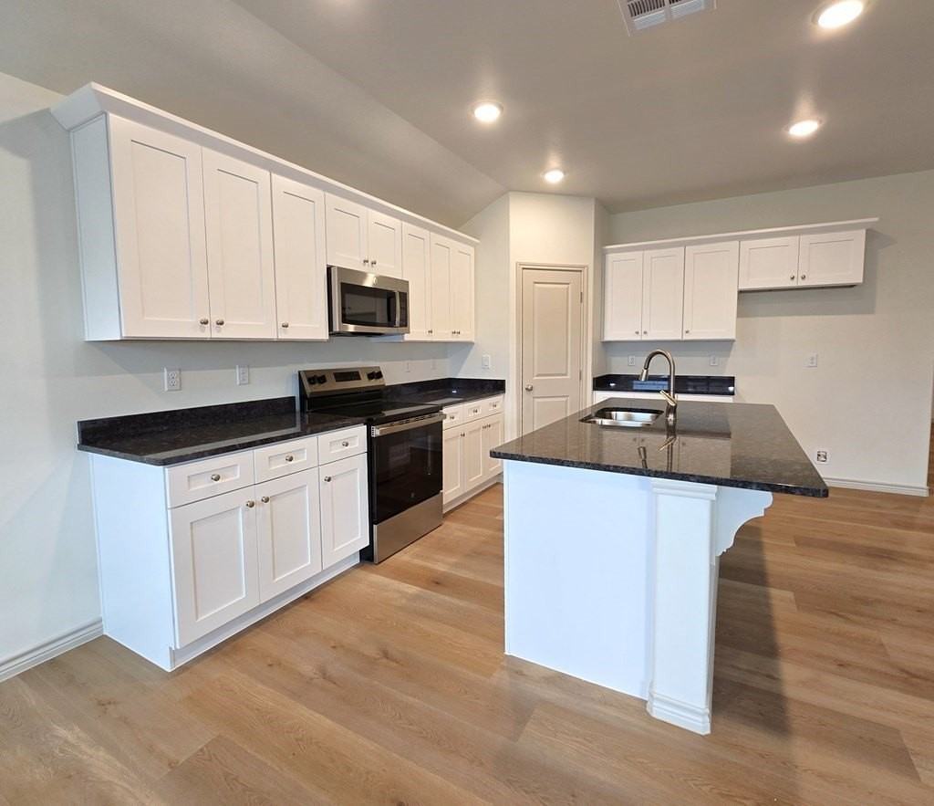 1300 Hogback Way - Photo 5 of 18