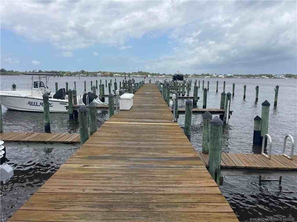 1858 Sw Palm City Rd #203 - Photo 4 of 21