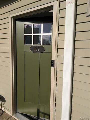 192 Raleigh Ave - Photo 2 of 17