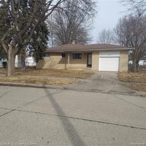 3715 Poplar Ave - Photo 1 of 1