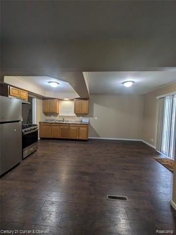 3715 Poplar Ave - Photo 5 of 10