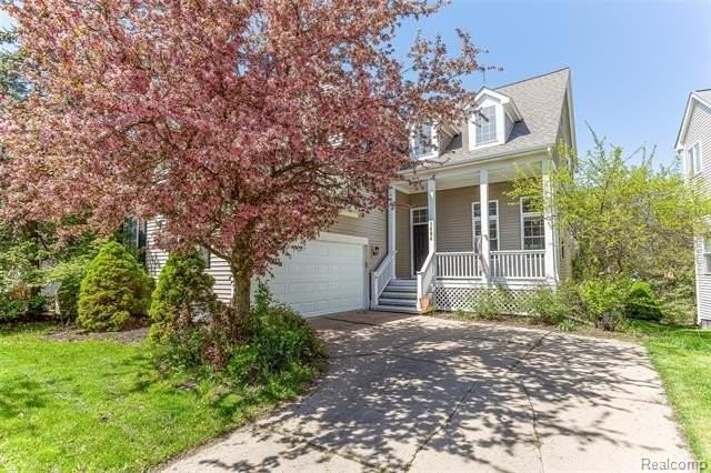 1484 Chapleau Dr - Photo 2 of 49