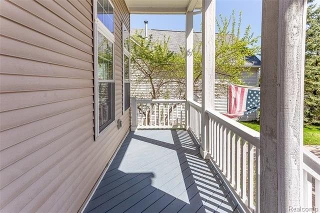 1484 Chapleau Dr - Photo 4 of 49