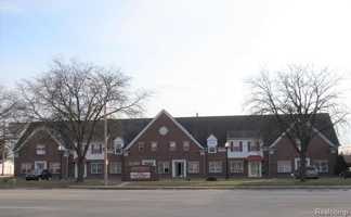 featured image of 1125 Eureka Rd #203