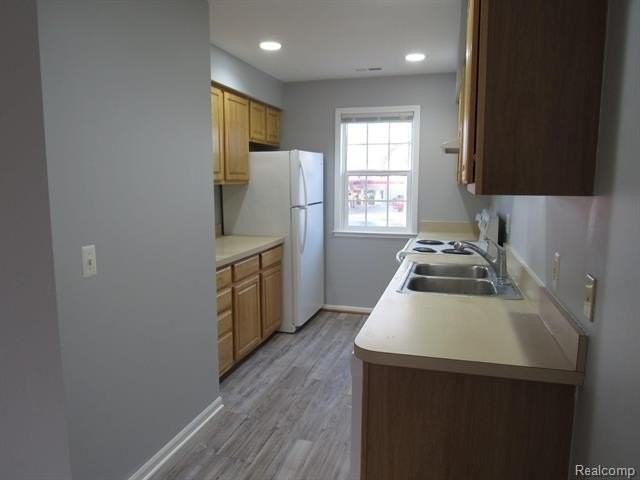 1125 Eureka Rd #203 - Photo 7 of 17
