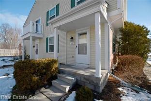 1527 Mariner Dr - Photo 1 of 1