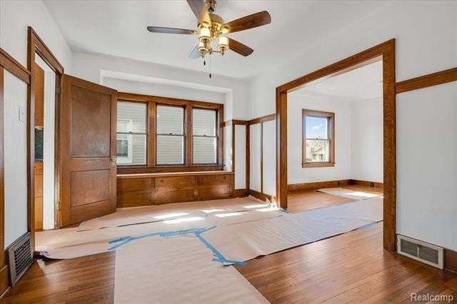 522 N Washington Ave - Photo 5 of 20