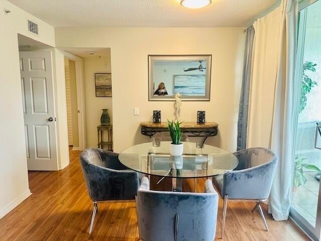 402 Villa Cir #402 - Photo 2 of 50