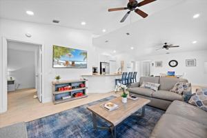 featured image of 6077 Francis St
