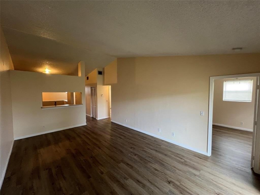2431 Nw 56th Ave #5-201 - Photo 6 of 16