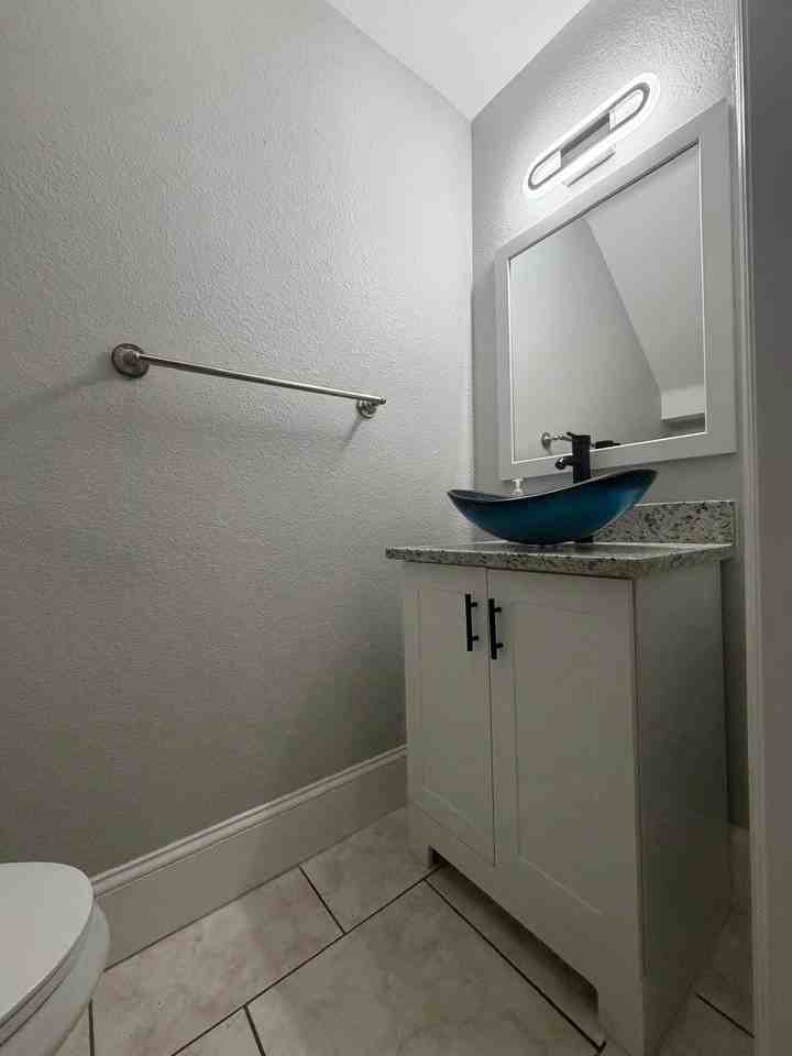5362 Sw 125th Ave - Photo 4 of 18