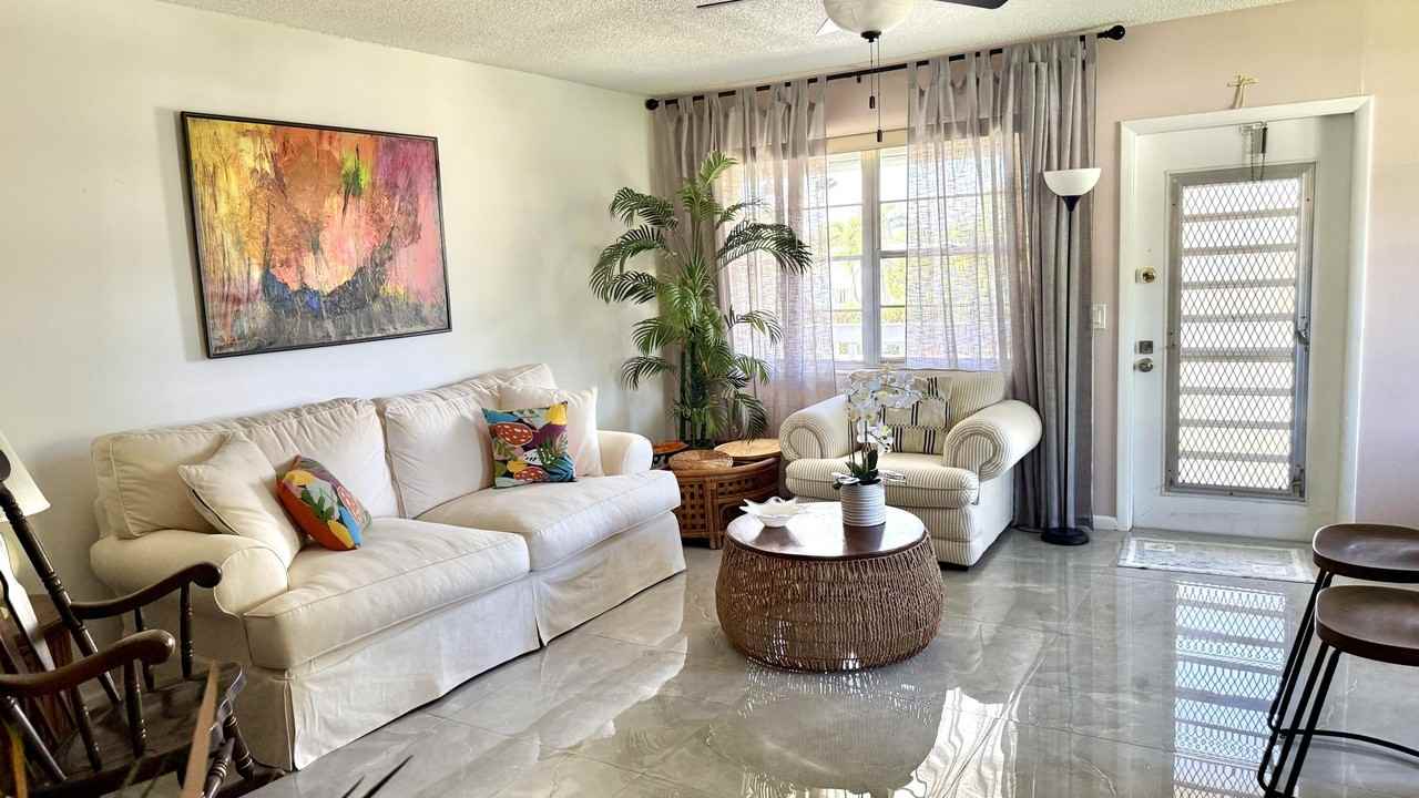 361 Tilford Q - Photo 4 of 50