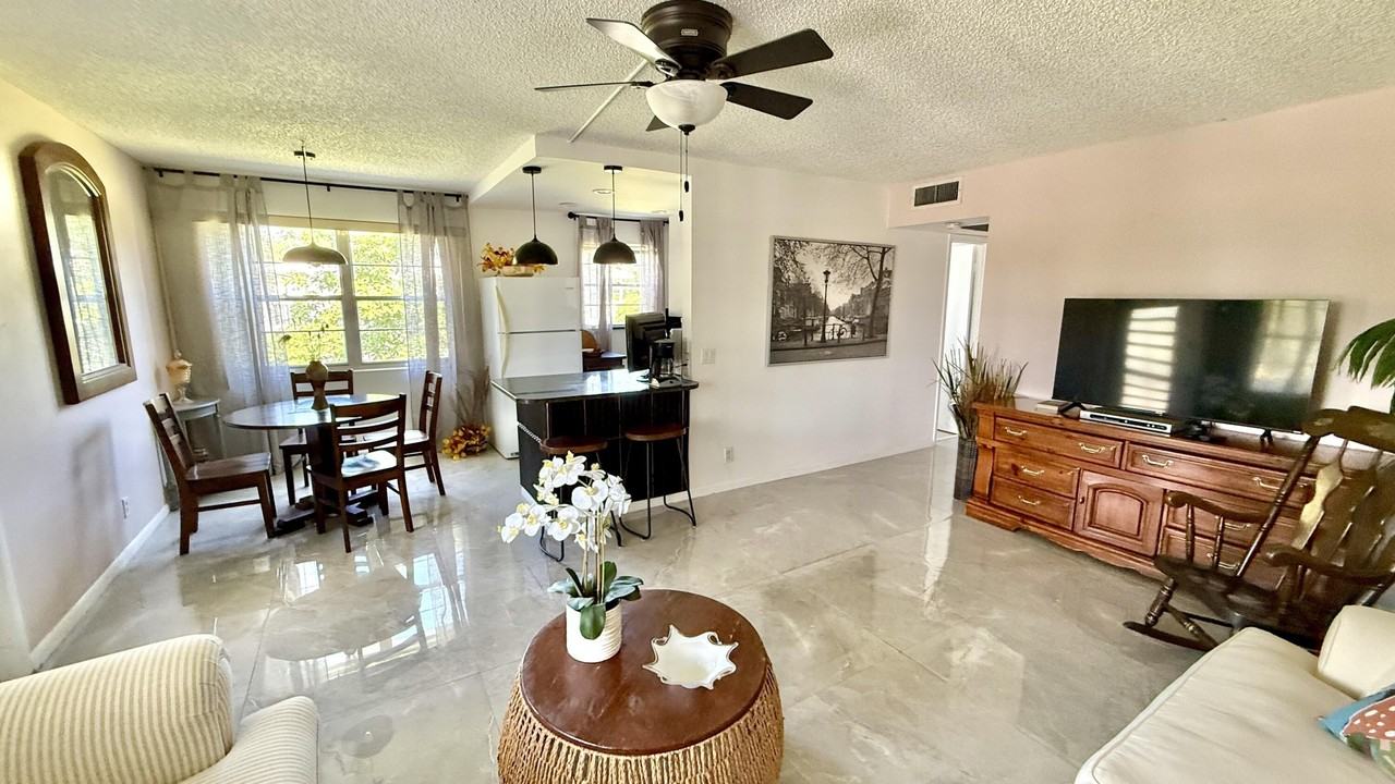 361 Tilford Q - Photo 7 of 50