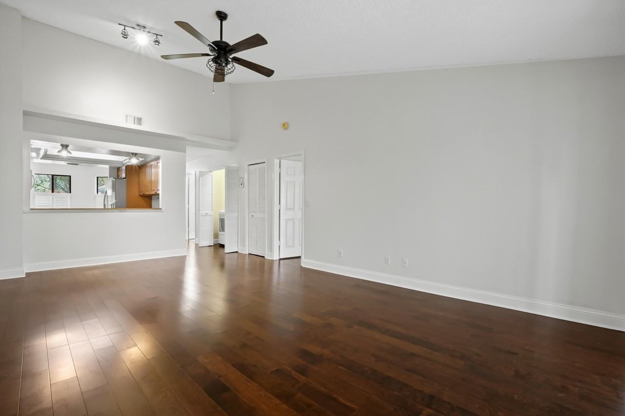 6215 Se Georgetown Pl - Photo 5 of 27