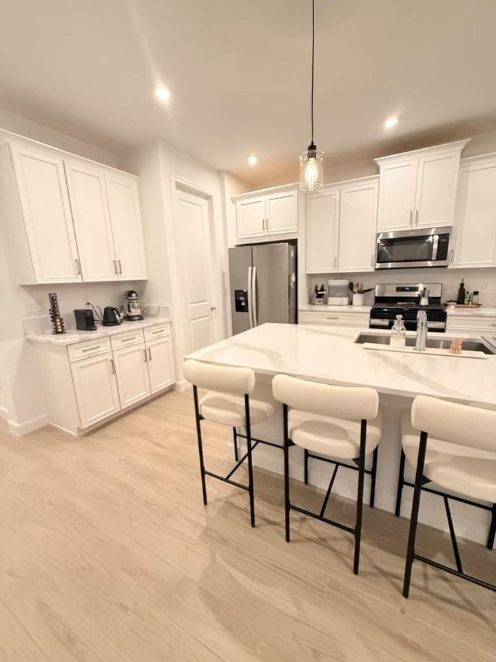 13462 Sw Bally Dr - Photo 4 of 32