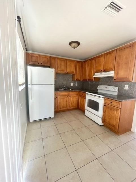 4370 S Mary Cir - Photo 2 of 16
