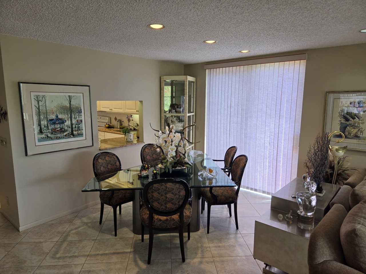 61 Eastgate Dr #A - Photo 4 of 14