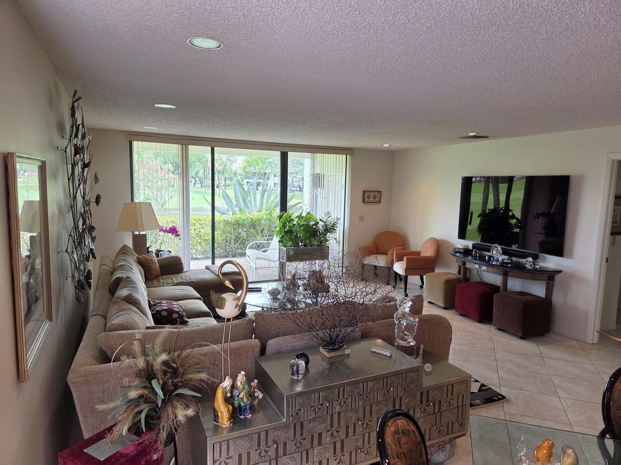 61 Eastgate Dr #A - Photo 5 of 14