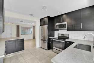 320 Ne 1st Ave - Photo 1 of 1