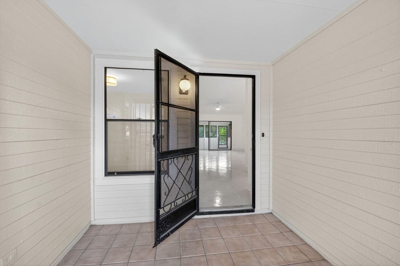 29 Fawlkland Cir - Photo 6 of 24