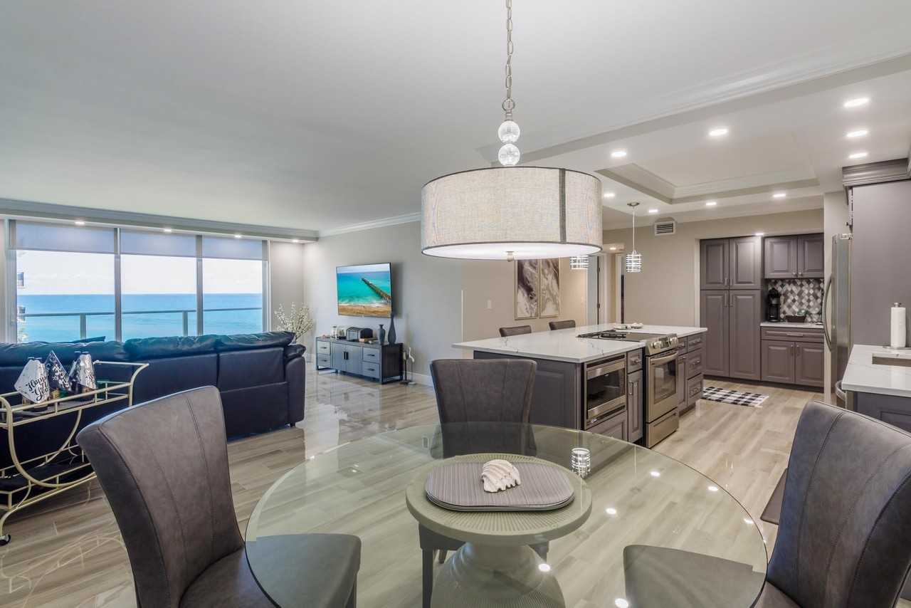 5440 N Ocean Dr #804 - Photo 6 of 35