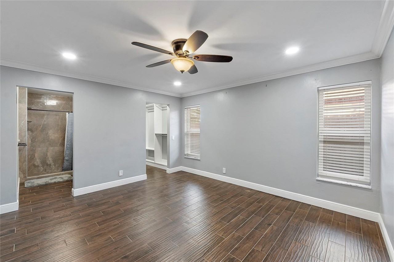 5820 Nw 56th Pl - Photo 5 of 15