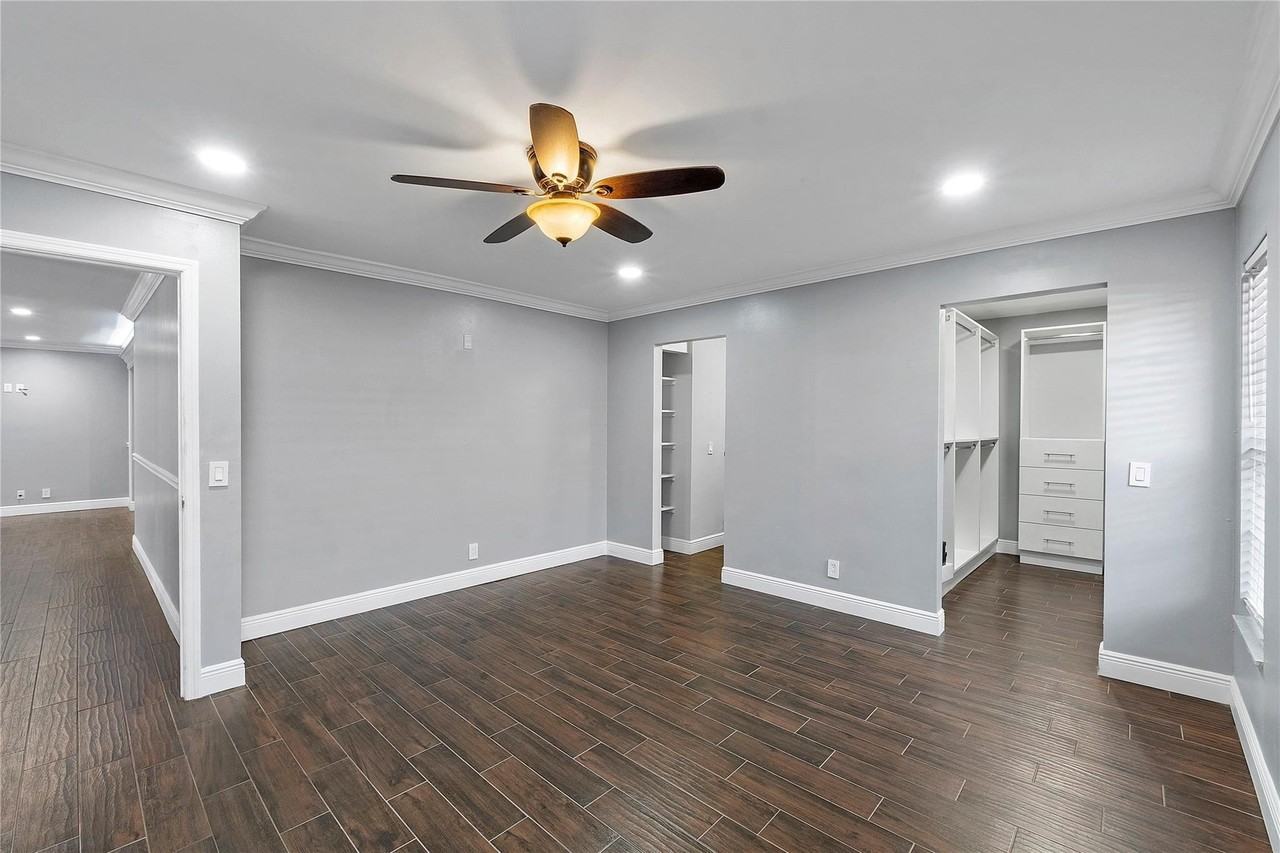 5820 Nw 56th Pl - Photo 6 of 15