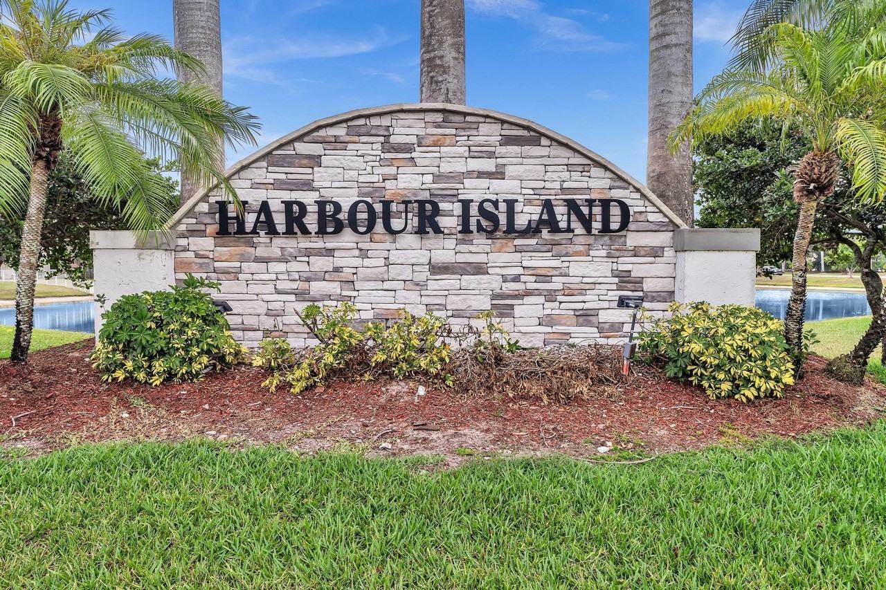 1688 Nw 144th Way - Photo 6 of 50