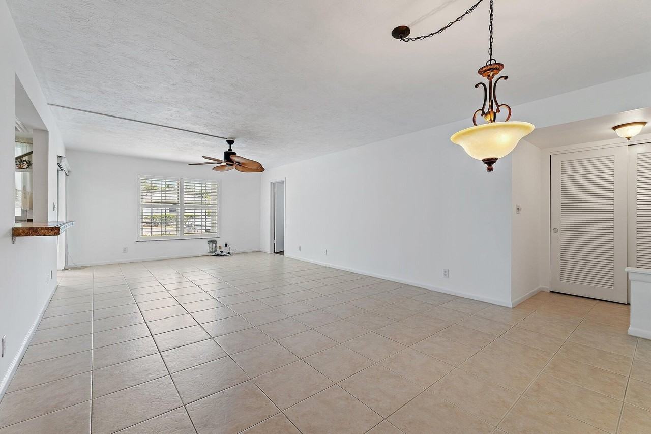 5570 Tamberlane Cir #131 - Photo 5 of 33