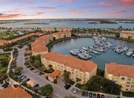 featured image of 14 Harbour Isle Dr W #106