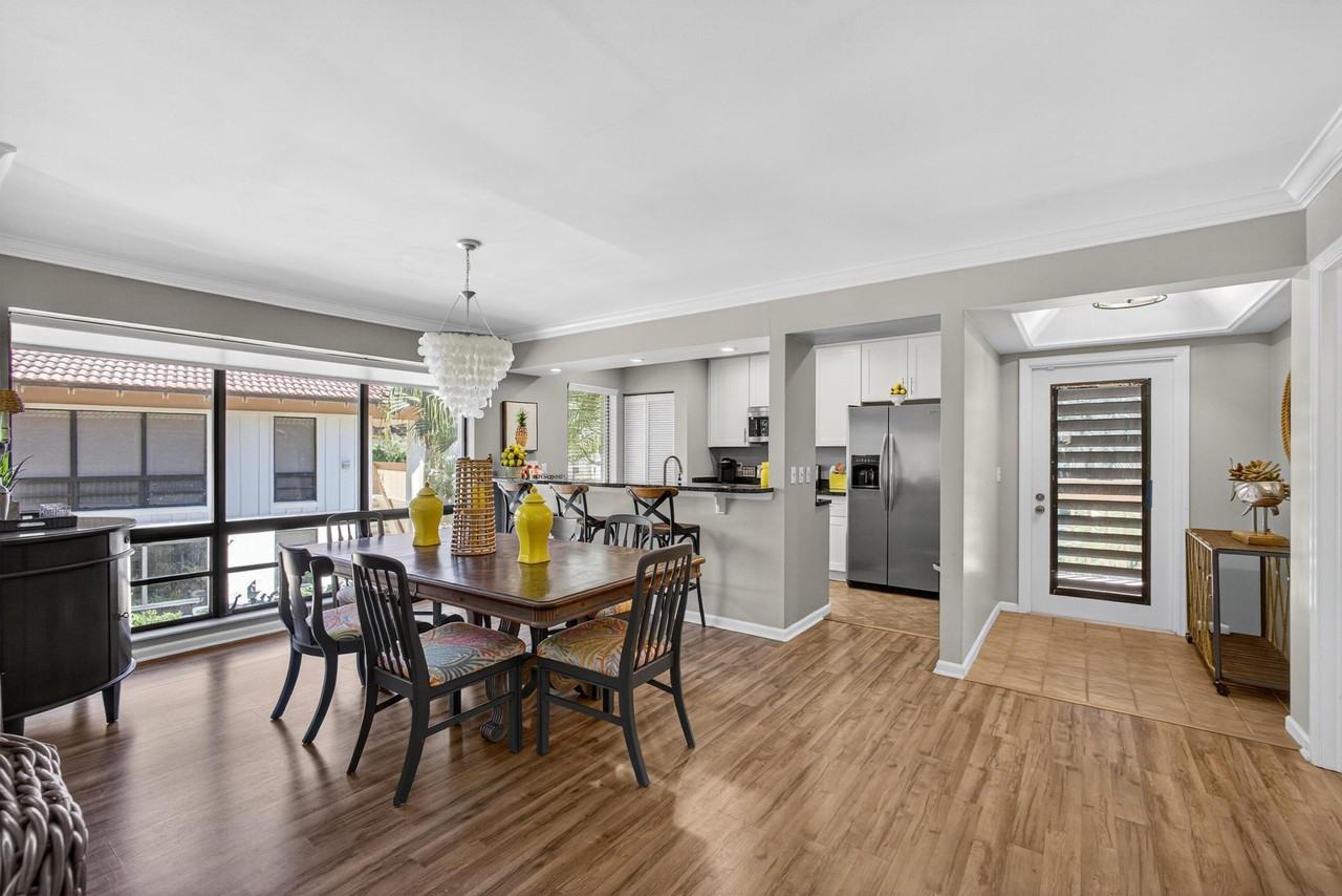 605 Brackenwood Cv - Photo 5 of 43