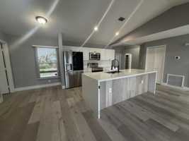 featured image of 1717 Sw Burlington St