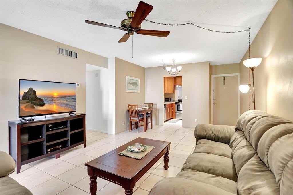 606 Nw 13th St #0160 - Photo 4 of 24