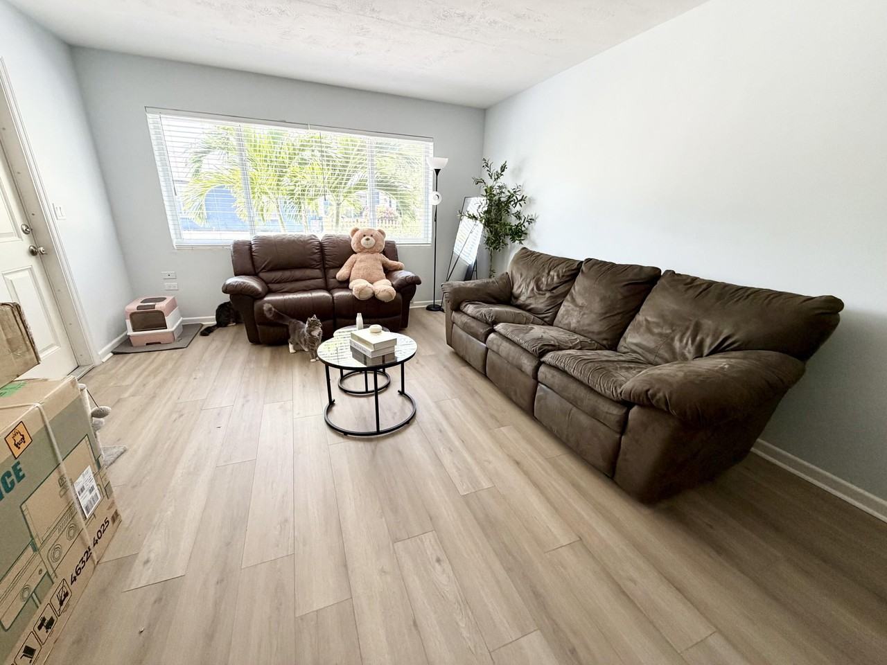 1502 N J St #1 - Photo 5 of 8