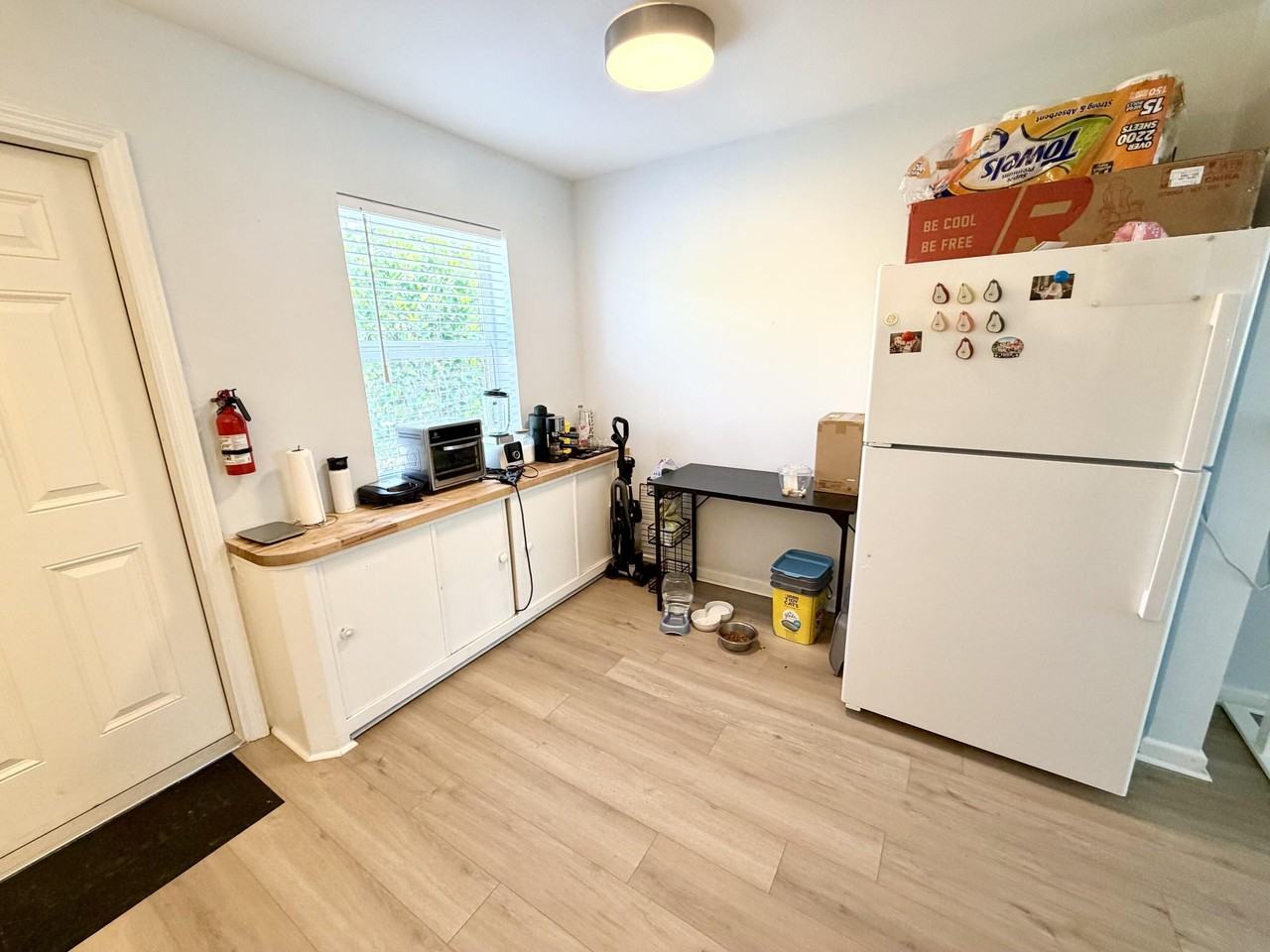 1502 N J St #1 - Photo 7 of 8
