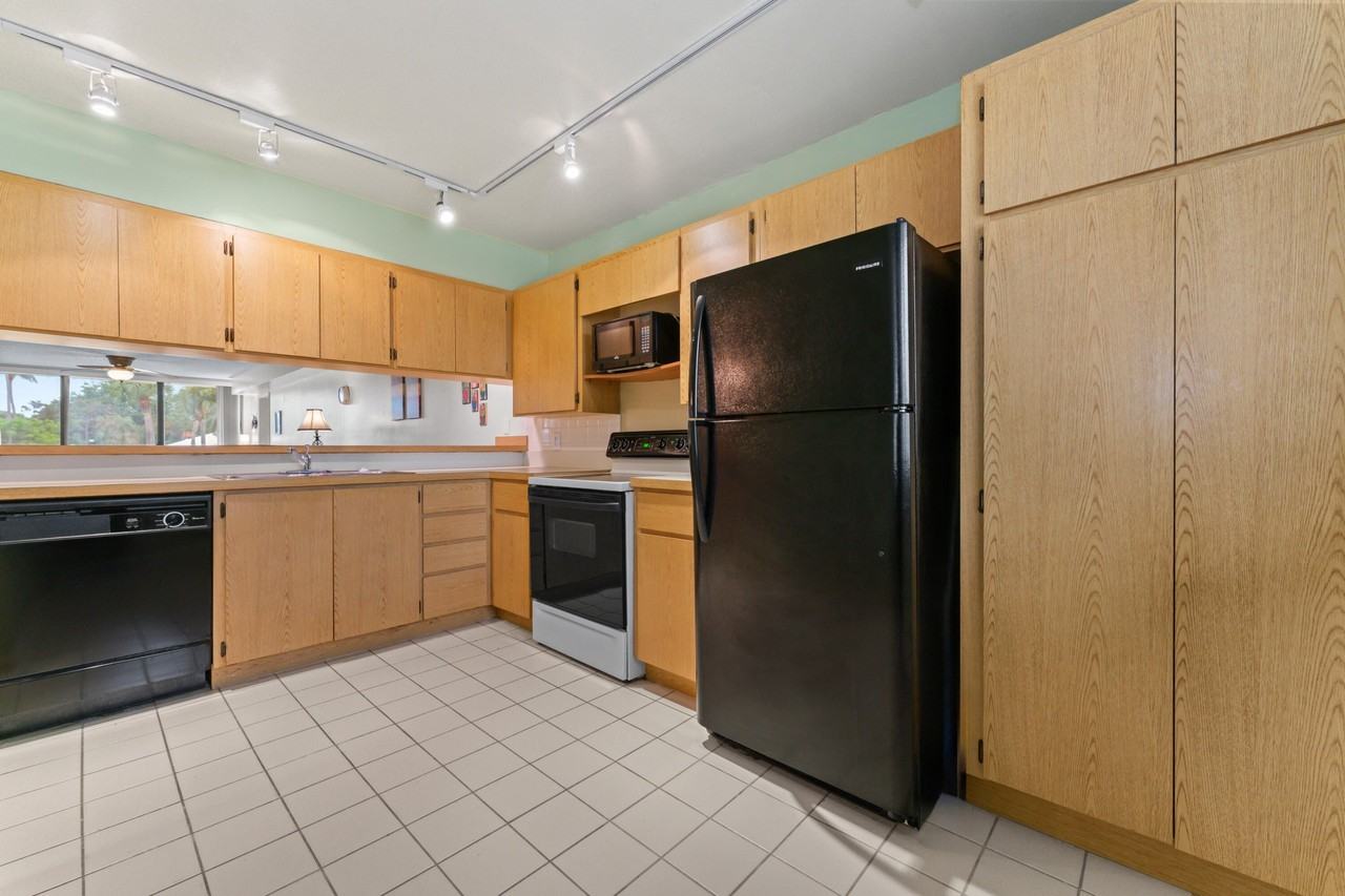 2621 Village Blvd #203 - Photo 2 of 28