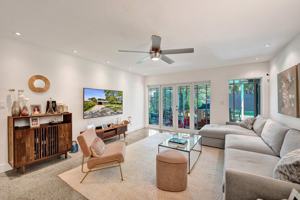 featured image of 929 Sw 18th Ct