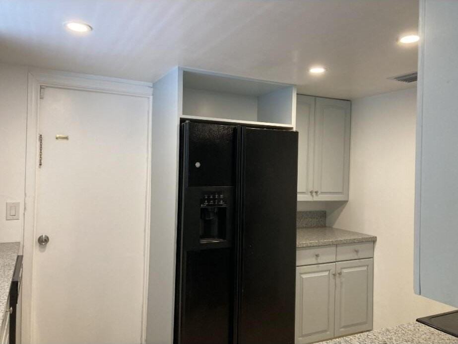 1243 Kinglet Ter - Photo 2 of 24