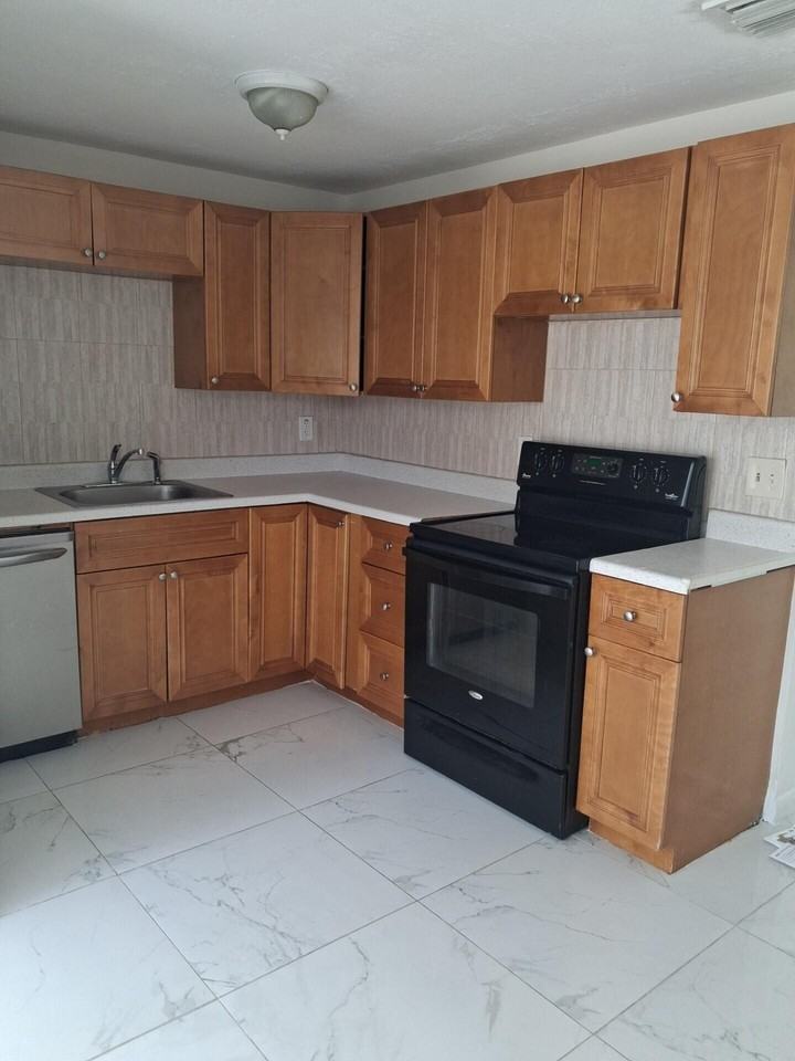 5364 Helene Pl - Photo 5 of 6