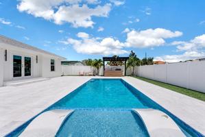 featured image of 413 Sw 15th Ave